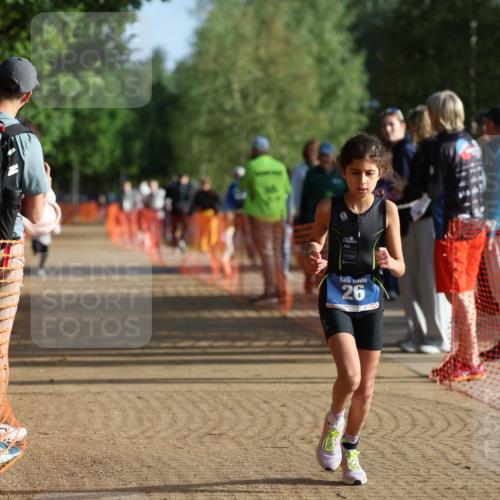 06.09.2026 - 20. Norderstedt Triathlon Mo-Foto http://msf.ph/oto/10154902 06.09.2026 09:11:49 Laufen 39 meine-sportfotos.de