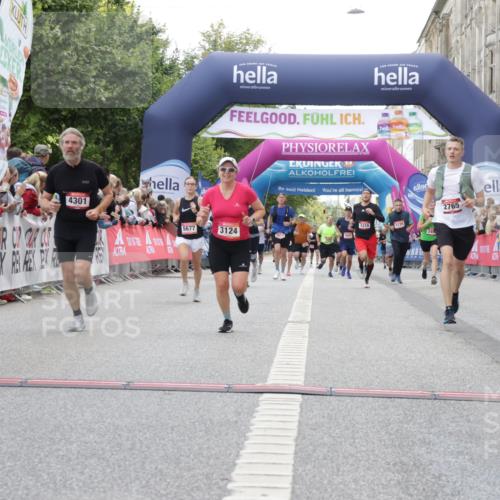 06.09.2026 - CURREX Alsterlauf Yannick Fuchs http://msf.ph/oto/10154962 06.09.2026 09:52:21 Ziel 2191, 2758, 2765, 3124, 3289, 3450, 4301, 5129, 5287, 5677 meine-sportfotos.de
