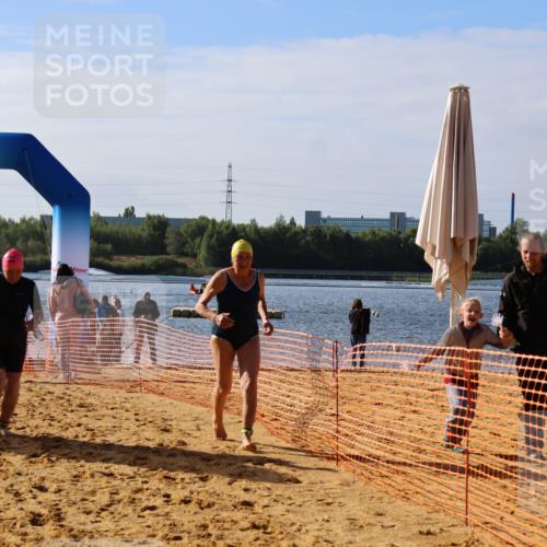 06.09.2026 - 20. Norderstedt Triathlon Andreas Tolksdorf http://msf.ph/oto/10154983 06.09.2026 10:07:00 Schwimmen 1216, 1229, 1237 meine-sportfotos.de