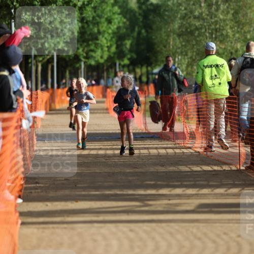 06.09.2026 - 20. Norderstedt Triathlon Mo-Foto http://msf.ph/oto/10155001 06.09.2026 09:12:20 Laufen 39 meine-sportfotos.de
