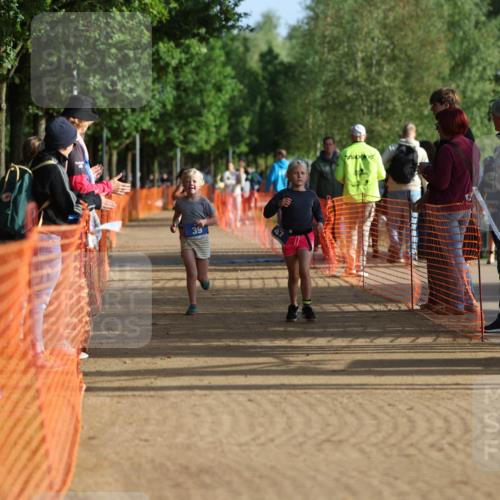 06.09.2026 - 20. Norderstedt Triathlon Mo-Foto http://msf.ph/oto/10155022 06.09.2026 09:12:23 Laufen 39 meine-sportfotos.de
