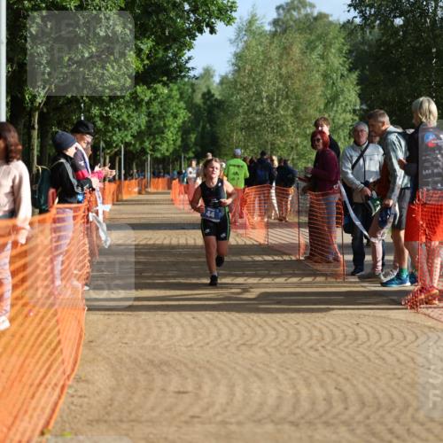 06.09.2026 - 20. Norderstedt Triathlon Mo-Foto http://msf.ph/oto/10155073 06.09.2026 09:12:30 Laufen 44, 18 meine-sportfotos.de