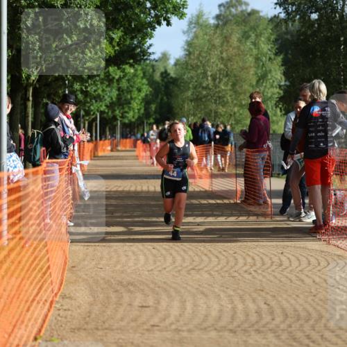 06.09.2026 - 20. Norderstedt Triathlon Mo-Foto http://msf.ph/oto/10155082 06.09.2026 09:12:31 Laufen 44, 19, 18 meine-sportfotos.de