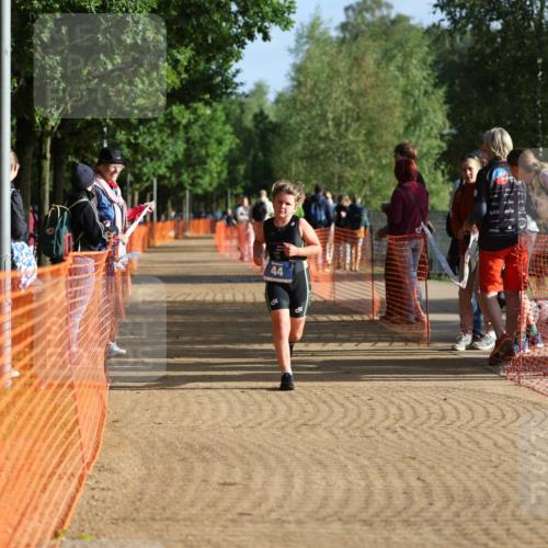 06.09.2026 - 20. Norderstedt Triathlon Mo-Foto http://msf.ph/oto/10155086 06.09.2026 09:12:32 Laufen 44, 18 meine-sportfotos.de