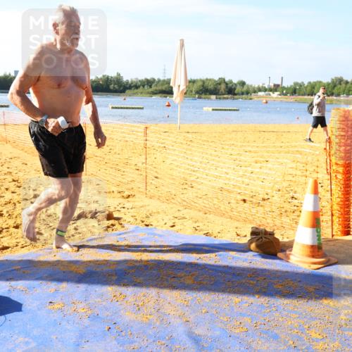 06.09.2026 - 20. Norderstedt Triathlon Andreas Tolksdorf http://msf.ph/oto/10155132 06.09.2026 10:08:19 Schwimmen 1209 meine-sportfotos.de