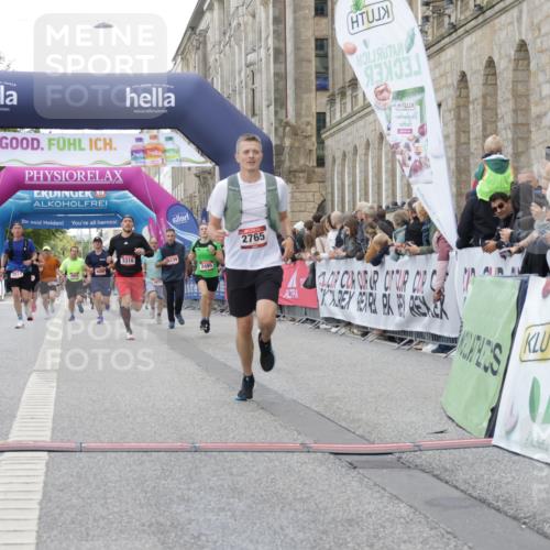 06.09.2026 - CURREX Alsterlauf Yannick Fuchs http://msf.ph/oto/10155133 06.09.2026 09:52:22 Ziel 2191, 2495, 2758, 2765, 3124, 3217, 3316, 3450, 4301, 5129, 5287, 5677 meine-sportfotos.de