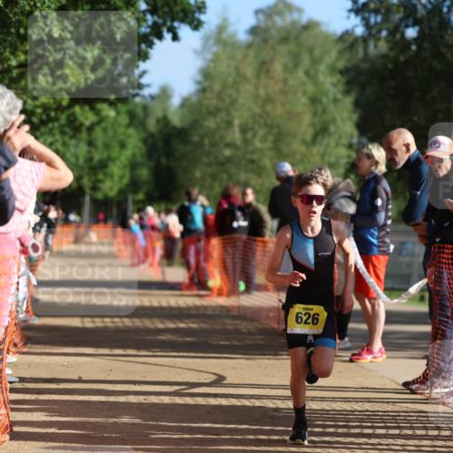 06.09.2026 - 20. Norderstedt Triathlon Mo-Foto http://msf.ph/oto/10155385 06.09.2026 09:40:55 Laufen 626, 602, 613, 613, 622, 664, 665 meine-sportfotos.de