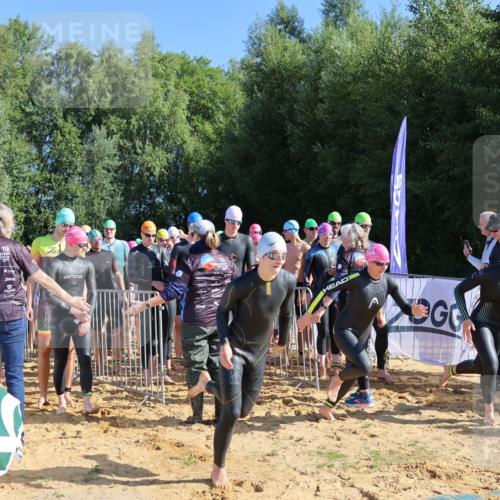 06.09.2026 - 20. Norderstedt Triathlon Andreas Tolksdorf http://msf.ph/oto/10155391 06.09.2026 10:40:18 Schwimmen 158, 1267, 1269 meine-sportfotos.de