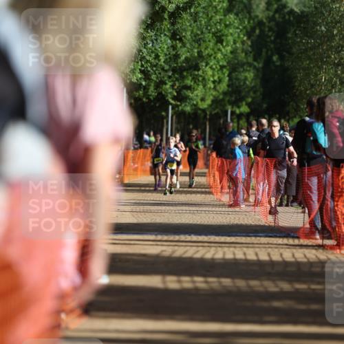 06.09.2026 - 20. Norderstedt Triathlon Mo-Foto http://msf.ph/oto/10155392 06.09.2026 09:41:09 Laufen 44, 651 meine-sportfotos.de