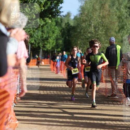 06.09.2026 - 20. Norderstedt Triathlon Mo-Foto http://msf.ph/oto/10155490 06.09.2026 09:41:22 Laufen 664, 665, 651, 657, 657, 695 meine-sportfotos.de