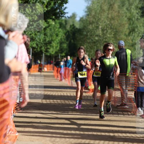 06.09.2026 - 20. Norderstedt Triathlon Mo-Foto http://msf.ph/oto/10155493 06.09.2026 09:41:22 Laufen 664, 665, 651, 657, 657, 695 meine-sportfotos.de