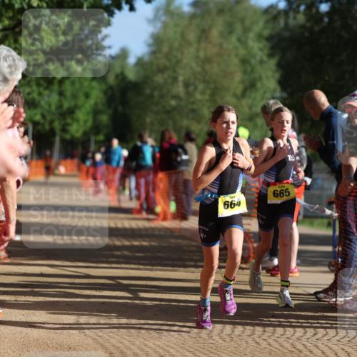 06.09.2026 - 20. Norderstedt Triathlon Mo-Foto http://msf.ph/oto/10155510 06.09.2026 09:41:23 Laufen 664, 665, 651, 657, 657, 695 meine-sportfotos.de