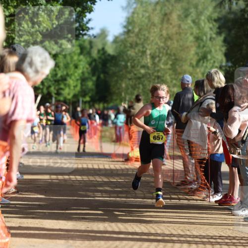 06.09.2026 - 20. Norderstedt Triathlon Mo-Foto http://msf.ph/oto/10155669 06.09.2026 09:42:00 Laufen 657, 606, 606, 643, 643, 649, 661, 677, 685, 693 meine-sportfotos.de