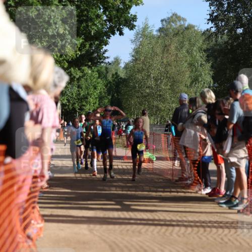 06.09.2026 - 20. Norderstedt Triathlon Mo-Foto http://msf.ph/oto/10155703 06.09.2026 09:42:04 Laufen 604, 606, 606, 627, 627, 643, 643, 649, 661, 677, 685, 693 meine-sportfotos.de
