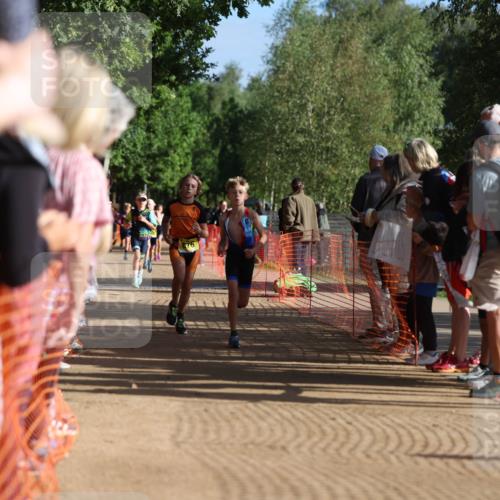 06.09.2026 - 20. Norderstedt Triathlon Mo-Foto http://msf.ph/oto/10155845 06.09.2026 09:42:29 Laufen 607, 629, 629, 633, 633, 675, 675, 696, 696 meine-sportfotos.de