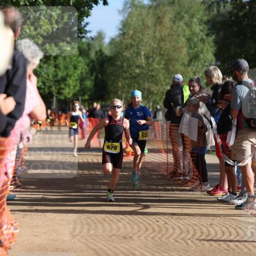 06.09.2026 - 20. Norderstedt Triathlon Mo-Foto http://msf.ph/oto/10155987 06.09.2026 09:42:48 Laufen 678, 621, 656, 656, 671, 671, 697, 697 meine-sportfotos.de