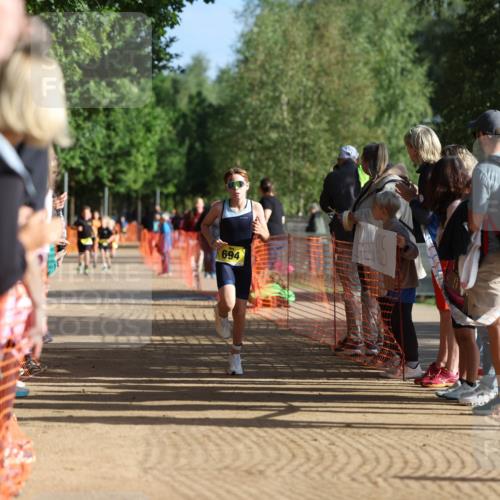 06.09.2026 - 20. Norderstedt Triathlon Mo-Foto http://msf.ph/oto/10156008 06.09.2026 09:42:52 Laufen 694, 656, 656, 697, 697 meine-sportfotos.de