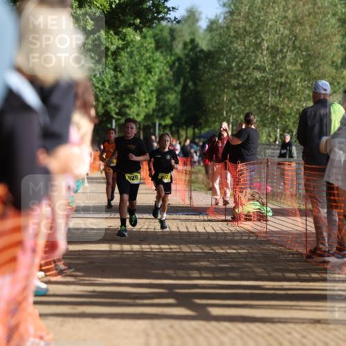 06.09.2026 - 20. Norderstedt Triathlon Mo-Foto http://msf.ph/oto/10156039 06.09.2026 09:42:58 Laufen 629, 656, 656, 697, 697, 698 meine-sportfotos.de