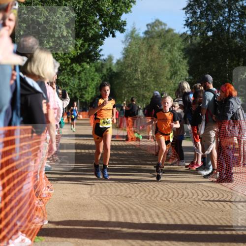 06.09.2026 - 20. Norderstedt Triathlon Mo-Foto http://msf.ph/oto/10156097 06.09.2026 09:43:03 Laufen 695, 609, 609, 611, 611, 634, 634, 686, 686, 698 meine-sportfotos.de