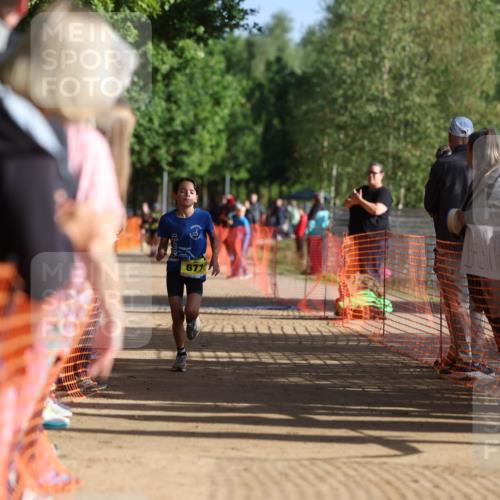 06.09.2026 - 20. Norderstedt Triathlon Mo-Foto http://msf.ph/oto/10156177 06.09.2026 09:43:17 Laufen 671, 609, 609, 635, 635, 669, 669, 672, 672, 673, 686, 686 meine-sportfotos.de