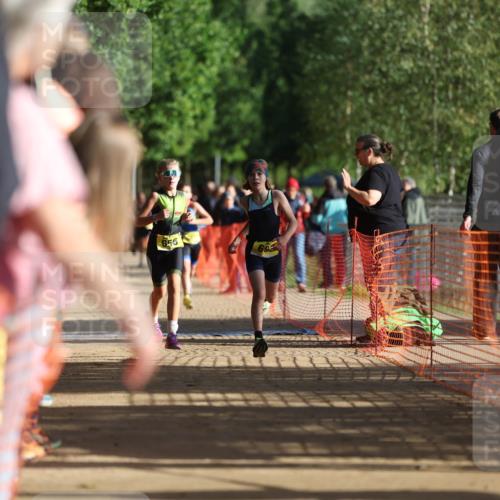 06.09.2026 - 20. Norderstedt Triathlon Mo-Foto http://msf.ph/oto/10156248 06.09.2026 09:43:29 Laufen 656, 698, 662, 662, 673, 691, 691 meine-sportfotos.de