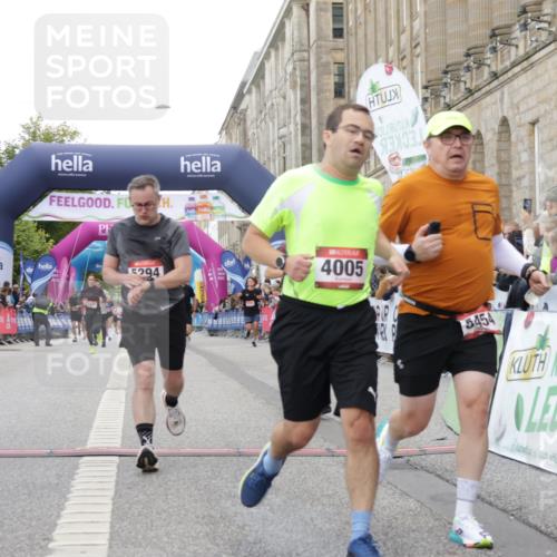 06.09.2026 - CURREX Alsterlauf Yannick Fuchs http://msf.ph/oto/10156295 06.09.2026 09:52:31 Ziel 2495, 2511, 2529, 2970, 3217, 3316, 4005, 4643, 4935, 5294, 5323, 5454, 5677, 6139 meine-sportfotos.de