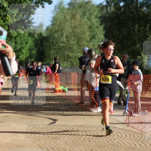 06.09.2026 - 20. Norderstedt Triathlon Mo-Foto http://msf.ph/oto/10156448 06.09.2026 09:43:57 Laufen 635 meine-sportfotos.de