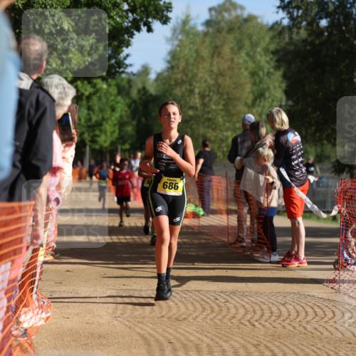 06.09.2026 - 20. Norderstedt Triathlon Mo-Foto http://msf.ph/oto/10156486 06.09.2026 09:44:03 Laufen 686, 663, 663 meine-sportfotos.de
