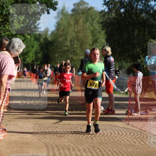 06.09.2026 - 20. Norderstedt Triathlon Mo-Foto http://msf.ph/oto/10156508 06.09.2026 09:44:06 Laufen 672, 663, 663, 668 meine-sportfotos.de