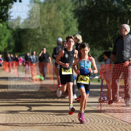 06.09.2026 - 20. Norderstedt Triathlon Mo-Foto http://msf.ph/oto/10156555 06.09.2026 09:44:11 Laufen 628, 662, 663, 663, 668 meine-sportfotos.de