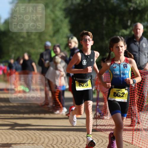 06.09.2026 - 20. Norderstedt Triathlon Mo-Foto http://msf.ph/oto/10156565 06.09.2026 09:44:12 Laufen 628, 662, 663, 663, 668 meine-sportfotos.de