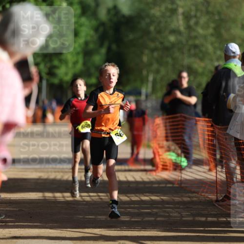 06.09.2026 - 20. Norderstedt Triathlon Mo-Foto http://msf.ph/oto/10156710 06.09.2026 09:44:41 Laufen 899 meine-sportfotos.de