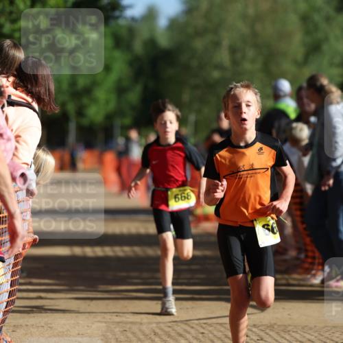 06.09.2026 - 20. Norderstedt Triathlon Mo-Foto http://msf.ph/oto/10156728 06.09.2026 09:44:43 Laufen 668 meine-sportfotos.de