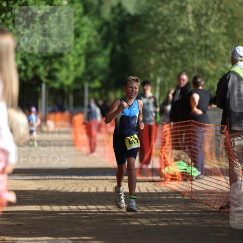 06.09.2026 - 20. Norderstedt Triathlon Mo-Foto http://msf.ph/oto/10156765 06.09.2026 09:44:57 Laufen 617 meine-sportfotos.de