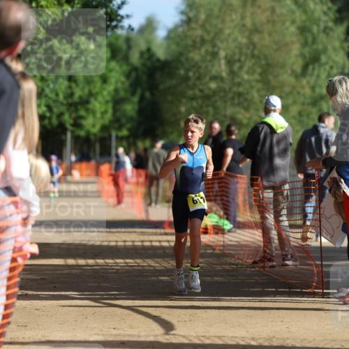 06.09.2026 - 20. Norderstedt Triathlon Mo-Foto http://msf.ph/oto/10156779 06.09.2026 09:44:58 Laufen 617, 650, 650 meine-sportfotos.de