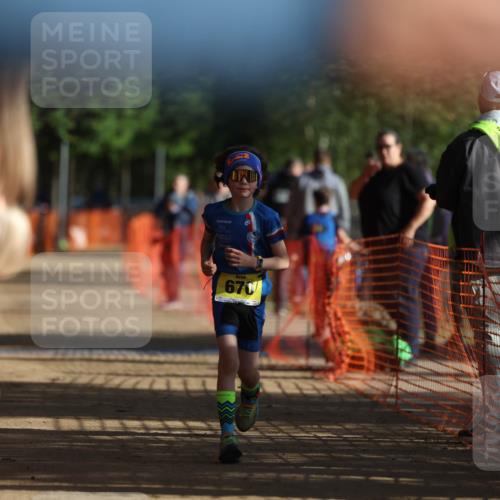 06.09.2026 - 20. Norderstedt Triathlon Mo-Foto http://msf.ph/oto/10156810 06.09.2026 09:45:11 Laufen 670, 605, 605, 632, 632, 645, 645, 650, 650 meine-sportfotos.de