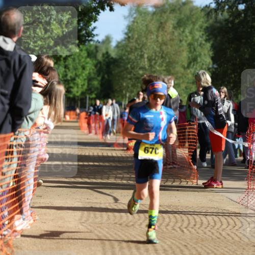 06.09.2026 - 20. Norderstedt Triathlon Mo-Foto http://msf.ph/oto/10156841 06.09.2026 09:45:15 Laufen 670, 605, 605, 632, 632, 645, 645 meine-sportfotos.de