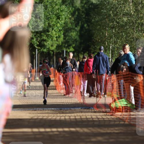 06.09.2026 - 20. Norderstedt Triathlon Mo-Foto http://msf.ph/oto/10156865 06.09.2026 09:45:38 Laufen 608, 608, 680, 680 meine-sportfotos.de