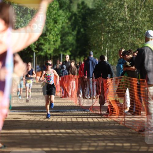 06.09.2026 - 20. Norderstedt Triathlon Mo-Foto http://msf.ph/oto/10156878 06.09.2026 09:45:40 Laufen 608, 608, 680, 680 meine-sportfotos.de