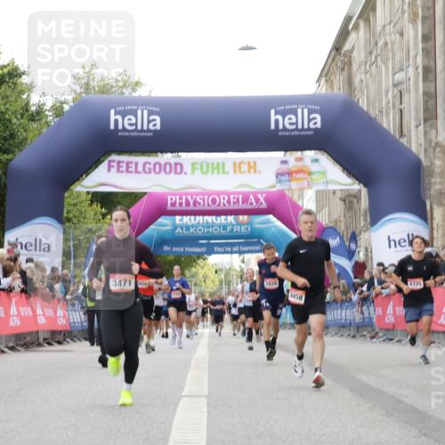 06.09.2026 - CURREX Alsterlauf Yannick Fuchs http://msf.ph/oto/10156891 06.09.2026 09:52:35 Ziel 2511, 2529, 2970, 3058, 3471, 4005, 4375, 4643, 4935, 5294, 5323, 5454, 5928, 6139, 8226 meine-sportfotos.de
