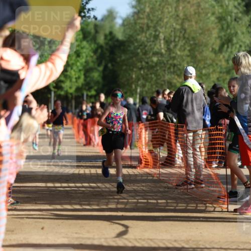 06.09.2026 - 20. Norderstedt Triathlon Mo-Foto http://msf.ph/oto/10156893 06.09.2026 09:45:42 Laufen 608, 608, 680, 680 meine-sportfotos.de