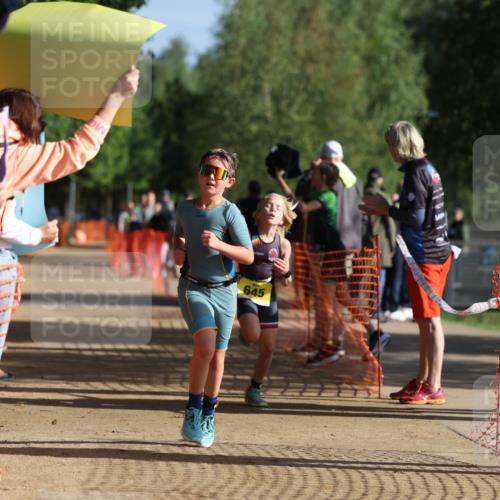 06.09.2026 - 20. Norderstedt Triathlon Mo-Foto http://msf.ph/oto/10156930 06.09.2026 09:45:50 Laufen 645, 608, 608, 619, 619, 641, 641, 680, 680 meine-sportfotos.de