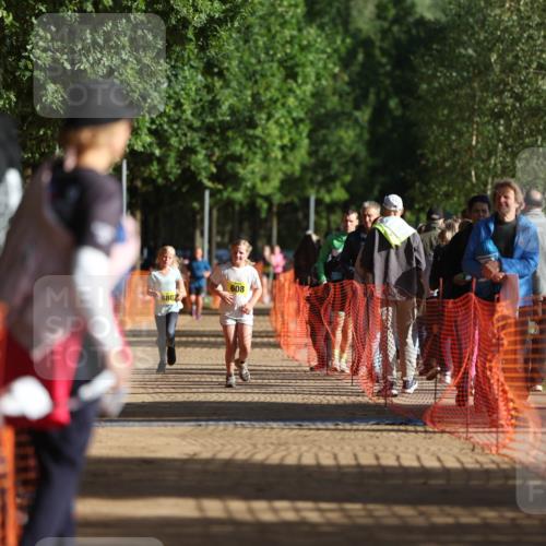 06.09.2026 - 20. Norderstedt Triathlon Mo-Foto http://msf.ph/oto/10156959 06.09.2026 09:46:26 Laufen 6802, 608 meine-sportfotos.de