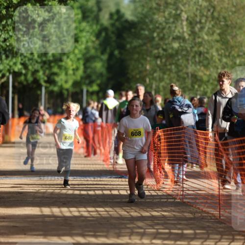06.09.2026 - 20. Norderstedt Triathlon Mo-Foto http://msf.ph/oto/10157020 06.09.2026 09:46:33 Laufen 680, 608, 647, 647, 679, 679 meine-sportfotos.de
