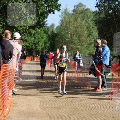 06.09.2026 - 20. Norderstedt Triathlon Mo-Foto http://msf.ph/oto/10157154 06.09.2026 09:46:55 Laufen 620, 625, 625, 630, 630, 646, 646 meine-sportfotos.de