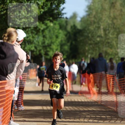 06.09.2026 - 20. Norderstedt Triathlon Mo-Foto http://msf.ph/oto/10157206 06.09.2026 09:47:24 Laufen 679 meine-sportfotos.de