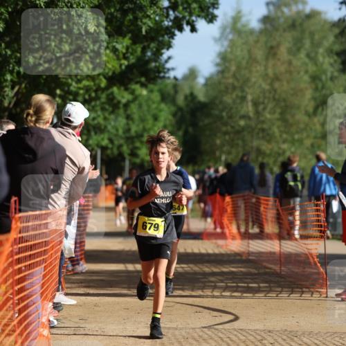06.09.2026 - 20. Norderstedt Triathlon Mo-Foto http://msf.ph/oto/10157213 06.09.2026 09:47:25 Laufen 679 meine-sportfotos.de