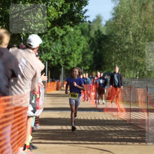 06.09.2026 - 20. Norderstedt Triathlon Mo-Foto http://msf.ph/oto/10157346 06.09.2026 09:47:50 Laufen 690, 639, 639 meine-sportfotos.de