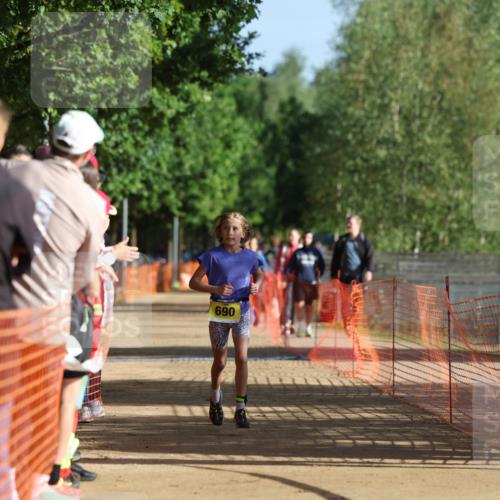 06.09.2026 - 20. Norderstedt Triathlon Mo-Foto http://msf.ph/oto/10157347 06.09.2026 09:47:51 Laufen 690, 639, 639, 684, 684 meine-sportfotos.de