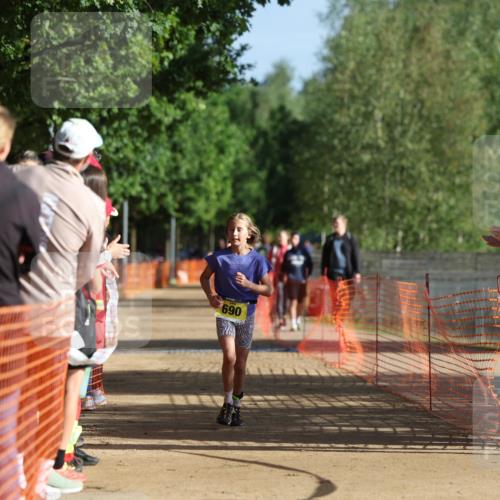 06.09.2026 - 20. Norderstedt Triathlon Mo-Foto http://msf.ph/oto/10157349 06.09.2026 09:47:51 Laufen 690, 639, 639, 684, 684 meine-sportfotos.de